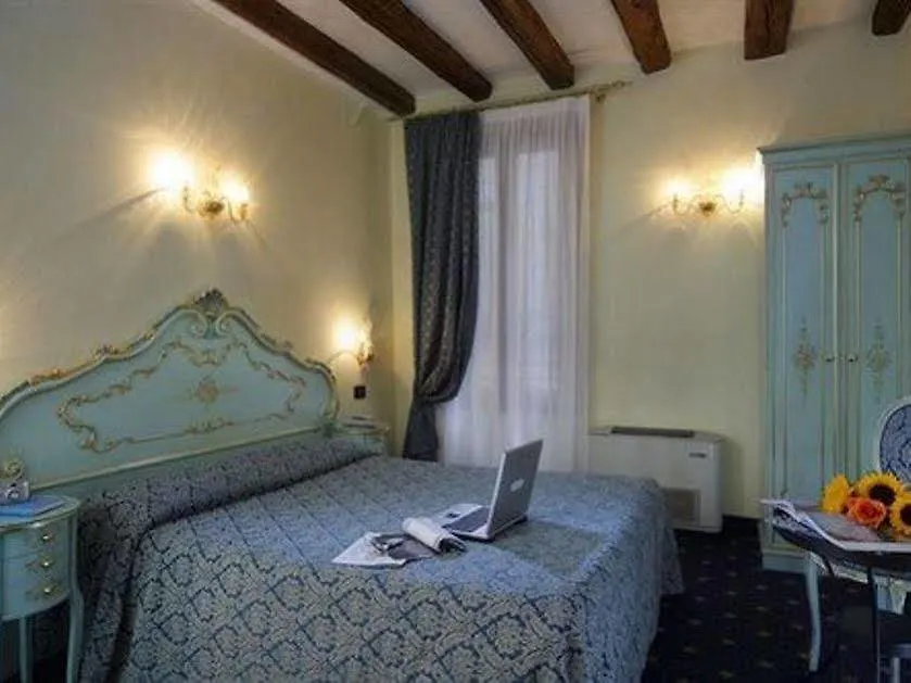 Locanda Ca' Zose Venezia 3*,  Italia